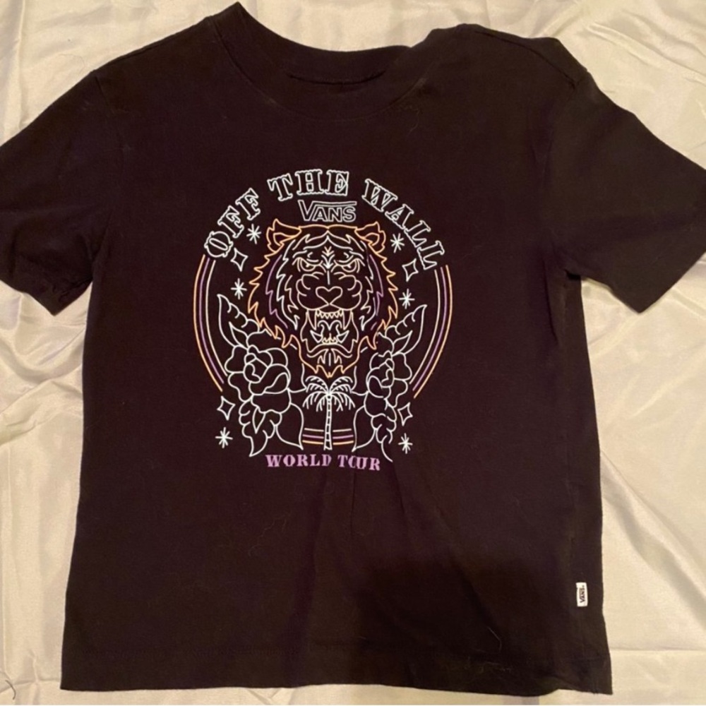 Vans top